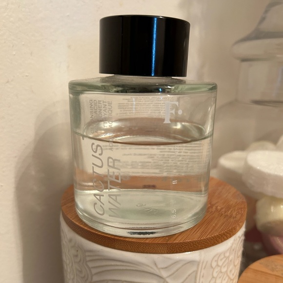 Freck Beauty Cactus Water Cleansing Lactic Acid Toner - Picture 1 of 2
